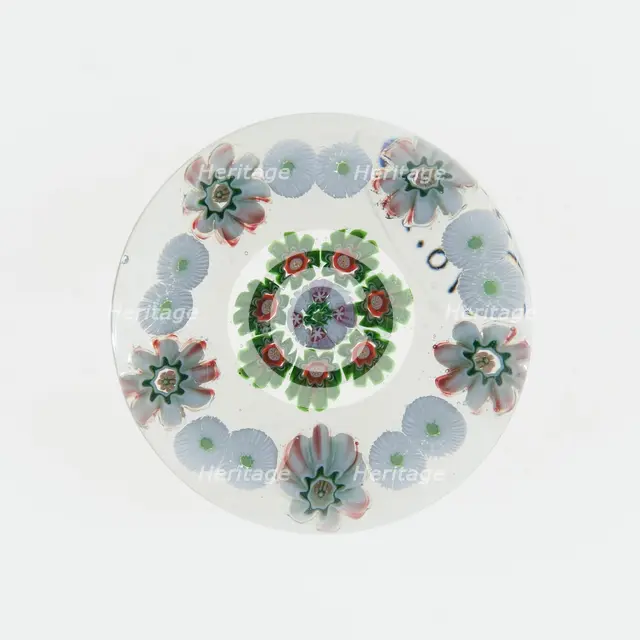 Paperweight, Clichy, 19th century. Creator: Clichy Glassworks.