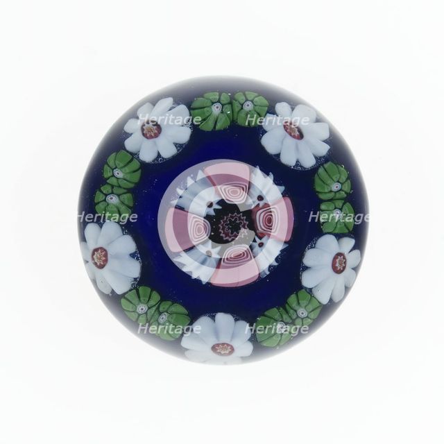 Paperweight, Clichy, 19th century. Creator: Clichy Glassworks.