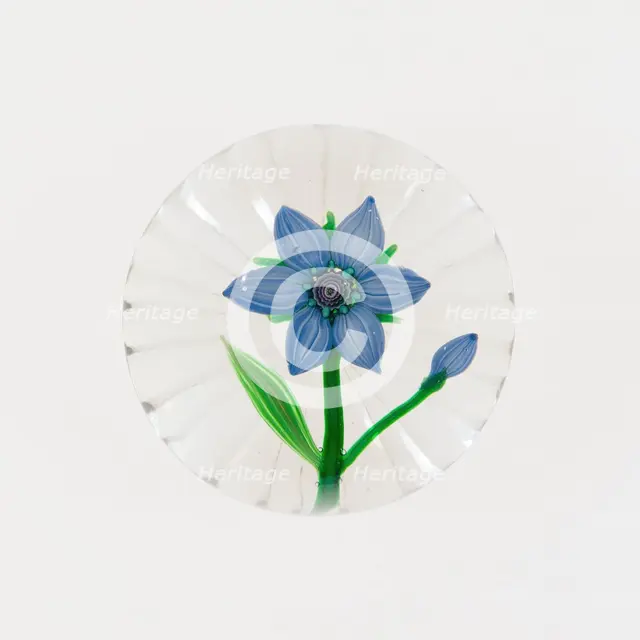 Paperweight, Clichy, 19th century. Creator: Clichy Glassworks.