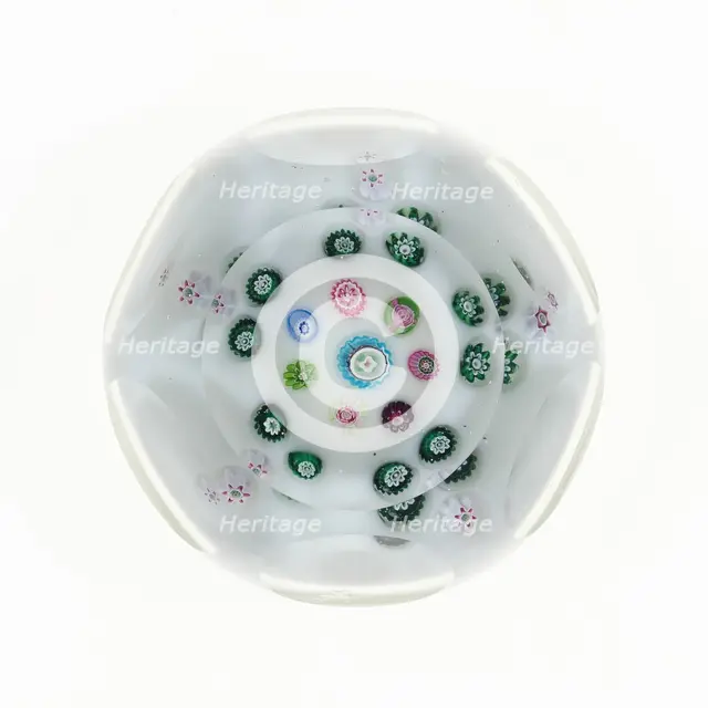 Paperweight, Clichy, 19th century. Creator: Clichy Glassworks.