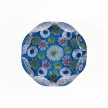 Paperweight, Clichy, 19th century. Creator: Clichy Glassworks