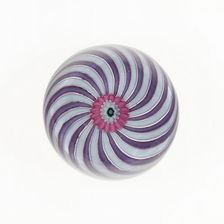 Paperweight, Clichy, 19th century. Creator: Clichy Glassworks