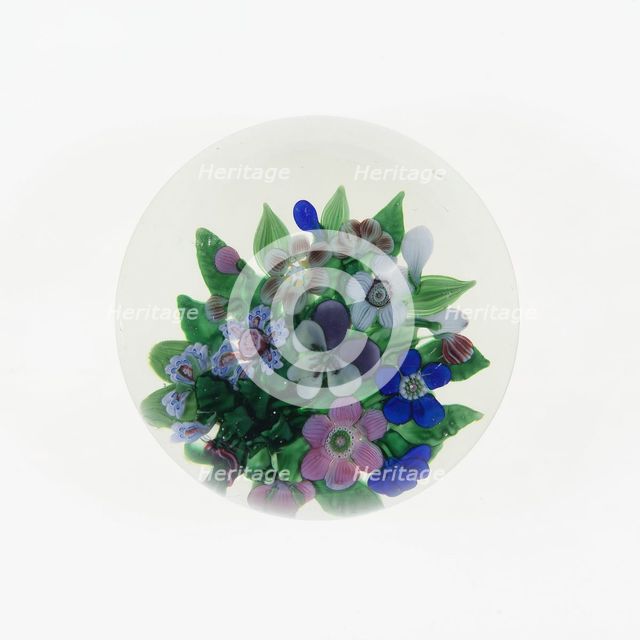 Paperweight, Clichy, 19th century. Creator: Clichy Glassworks.