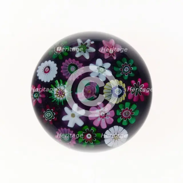 Paperweight, Clichy, 19th century. Creator: Clichy Glassworks.