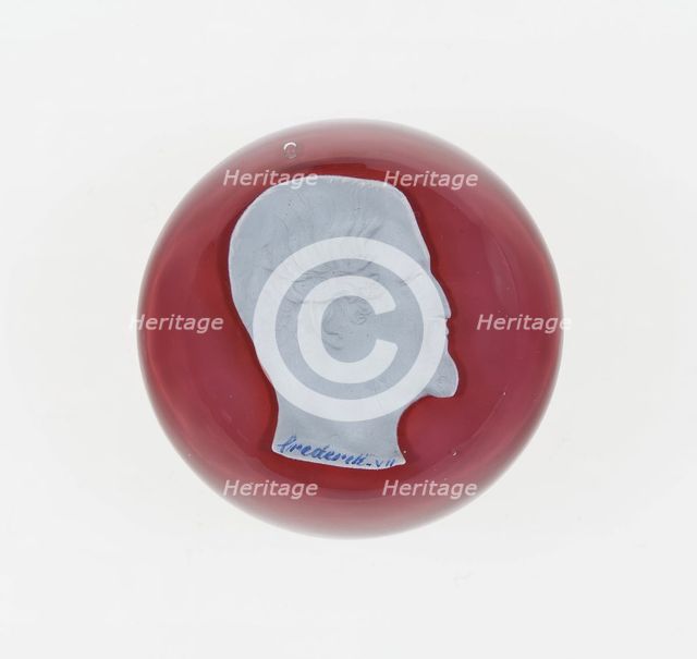 Paperweight, Clichy, Mid 19th century. Creator: Clichy Glassworks.