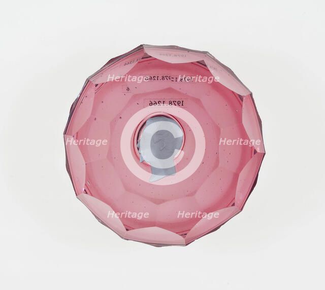 Paperweight, Lunéville, 19th century. Creator: Baccarat Glasshouse.