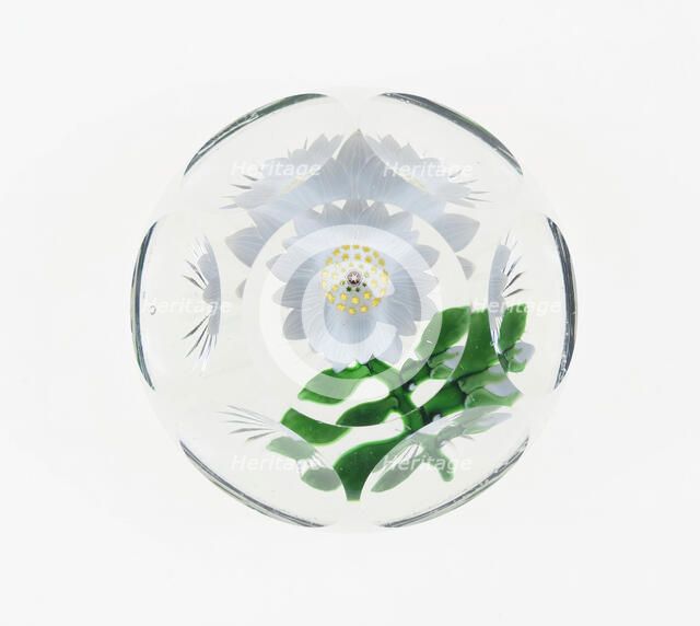 Paperweight, Lunéville, c. 1848-55. Creator: Baccarat Glasshouse.