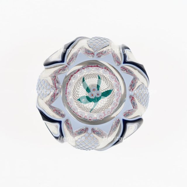 Paperweight, United States, late 19th century. Creator: New England Glass Company.