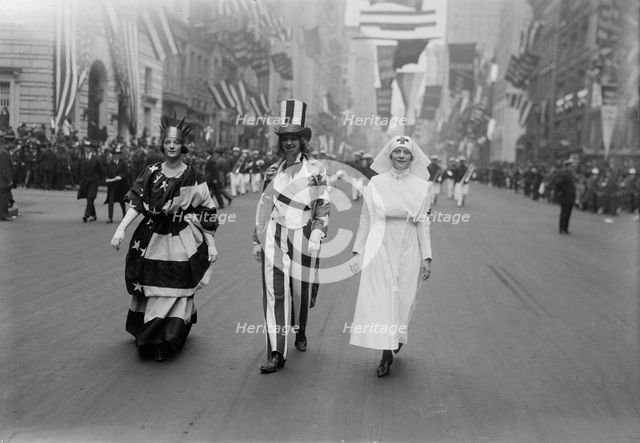 Parade, 12 Oct 1918. Creator: Bain News Service.