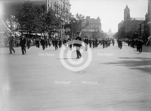 Parade On Pennsylvania Ave., between 1910 and 1921. Creator: Harris & Ewing.