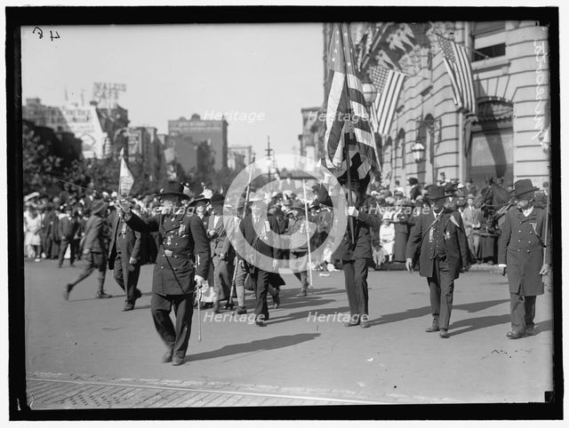 Parade On Pennsylvania Ave - Minnesota Unit, between 1910 and 1921. Creator: Harris & Ewing.