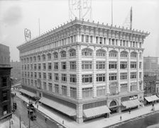 Pardridge & Blackwell building, Detroit, Mich., between 1900 and 1915. Creator: Unknown