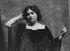 Parker, Corinne, Miss, portrait photograph, ca. 1913. Creator: Arnold Genthe