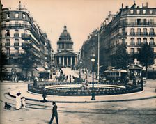 Paris. - La Rue Soufflot Et Le Panthéon. - ND, c1910. Creator: Unknown