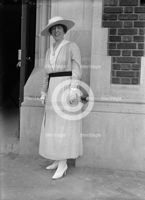 Park View School - Miss Margaret Wilson, 1917. Creator: Harris & Ewing.