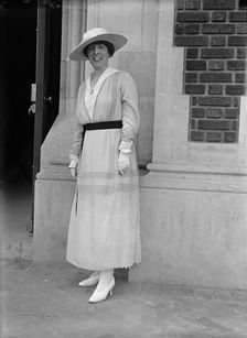 Park View School - Miss Margaret Wilson, 1917. Creator: Harris & Ewing