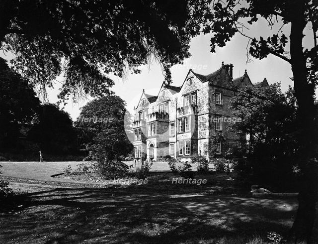 Park Hall Country Club, Spinkhill, Derbyshire, 1961.  Creator: Michael Walters.
