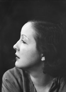 Parlo, Dita, Miss, portrait photograph, 1932 Feb. 22. Creator: Arnold Genthe