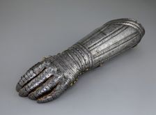 Parrying Gauntlet, Italy, 1550/1575. Creator: Unknown