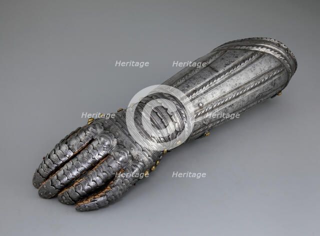 Parrying Gauntlet, Italy, 1550/1575. Creator: Unknown.