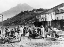 Participants in the Targa Florio race, Sicily, April 1907