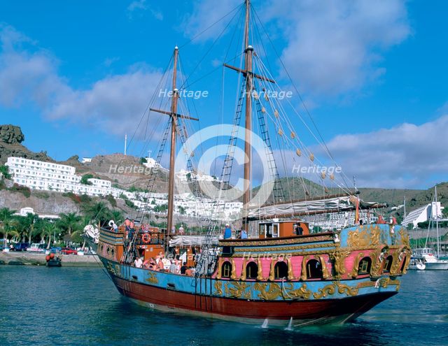 'Party Boat', Puerto Rico, Gran Canaria, Canary Islands. Creator: Peter Thompson.