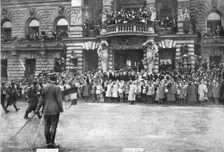Petain et Foch a Strasbourg; a Strasbourg, le 25 novembre 1918, sur le place de la..., 1918. Creator: Unknown