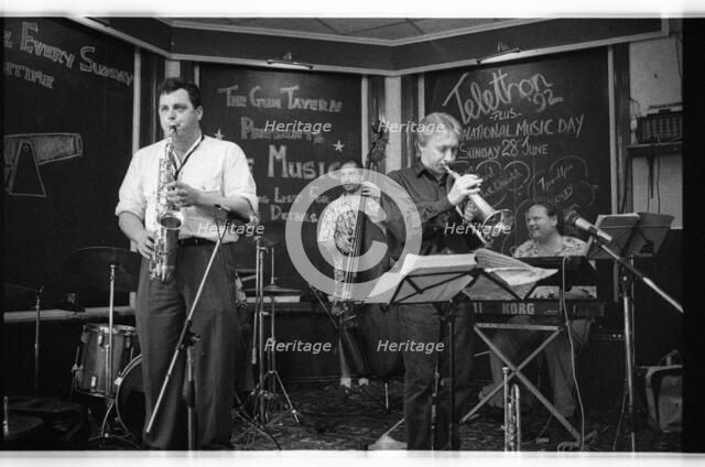 Pete Long (Query fl.), The Gun, Croydon, 1992.  Artist: Brian O'Connor.