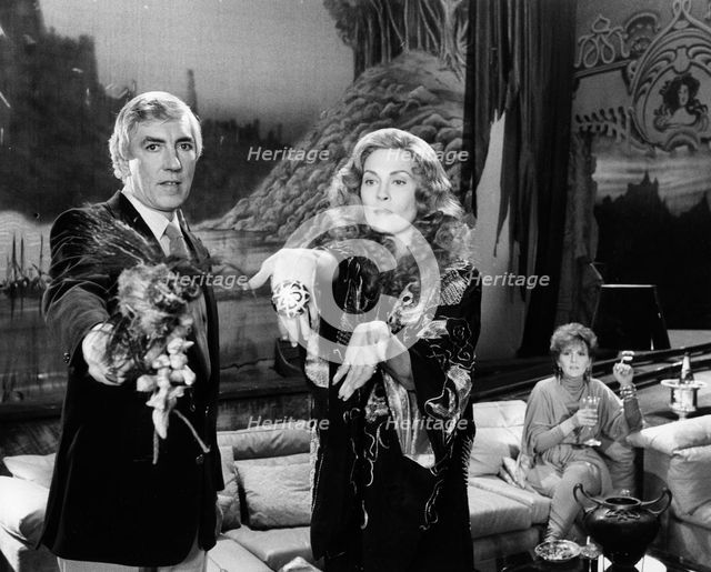 Peter Cook (1933-94) and Faye Dunaway (1941- ), 1984. Creator: Unknown.