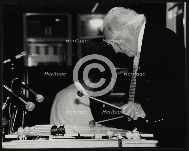 Peter Appleyard playing the vibraphone at The Fairway, Welwyn Garden City, Hertfordshire, 1999. Artist: Denis Williams