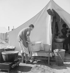 Pea picker camp, Calipatria, Imperial Valley, California, 1939. Creator: Dorothea Lange