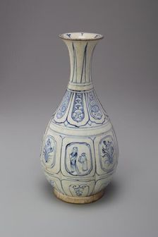 Pear-Shaped (Yuhuchun) Bottle with Everted Lip, 15th century. Creator: Unknown