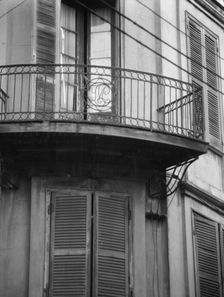 Pedesclaux-Lemonnier House, 640 Royal Street, New Orleans, between 1920 and 1926. Creator: Arnold Genthe