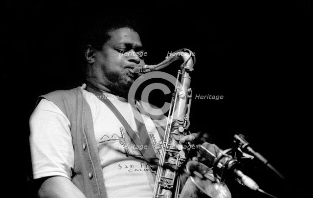 Pee Wee Ellis, Ronnie Scott's, Soho, London, February 2000.  Artist: Brian O'Connor.