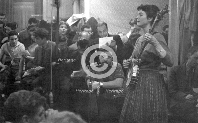 Peggy Seeger and Ewan MacColl, London, late 1950s-early 1960s. Artist: Eddis Thomas