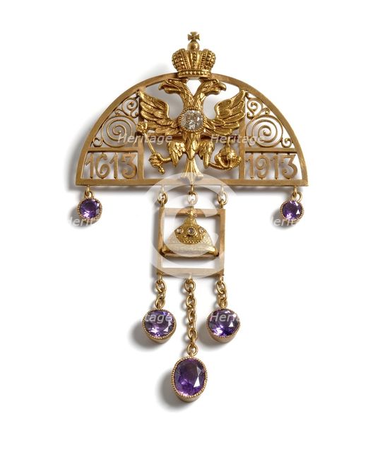 Pendant to the 300th Anniversary of the Romanov Dynasty, 1913. Artist: Holmström, Albert, (Fabergé manufacture) (1876-1925)