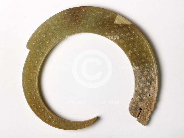 Pendant in the form of a curling dragon, 4th-3rd century BC. Artist: Unknown.