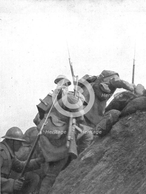 'Pendant l'action; Nos hommes quittent les tranchees de depart pour se lancer a..., 1916 (1924) Creator: Unknown.