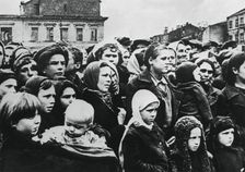 People of the Russian city of Smolensk after its liberation by the Red Army, 1943