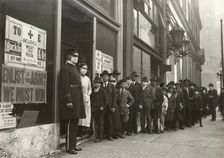 People line outside a store to buy face masks, 1 October 1918, 1918. Creator: Dobbin, Hamilton Henry (1856-1930)
