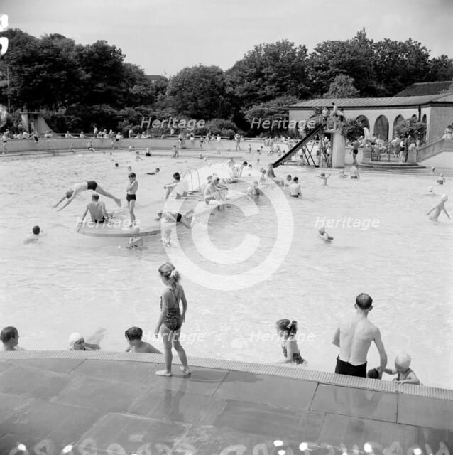People swimming at Northsteads Lido, Scarborough, North Yorkshire, 1950s. Artist: Hallam Ashley