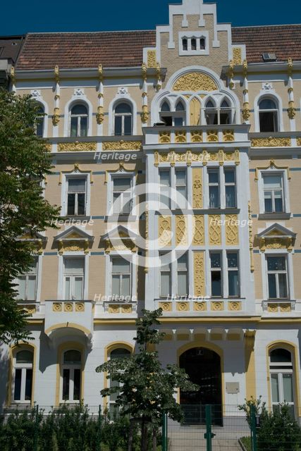 Period building in the city of Vienna, Austria, 2022. Creator: Ethel Davies.