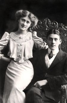 Phyllis Dare (1890-1975), English actress, 1906