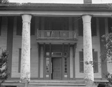 Pharr Plantation house near Social Circle, Georgia, 1937. Creator: Dorothea Lange