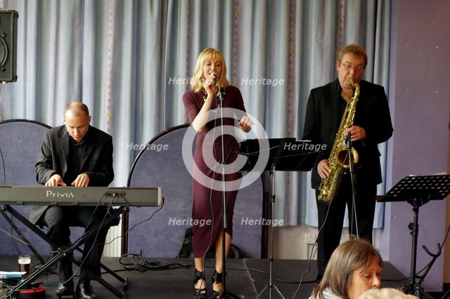 Phil Brown, Roger Lewin and Sarah Jane Hassell, Hawth Crawley, West Sussex, Oct 2015. Artist: Brian O'Connor.