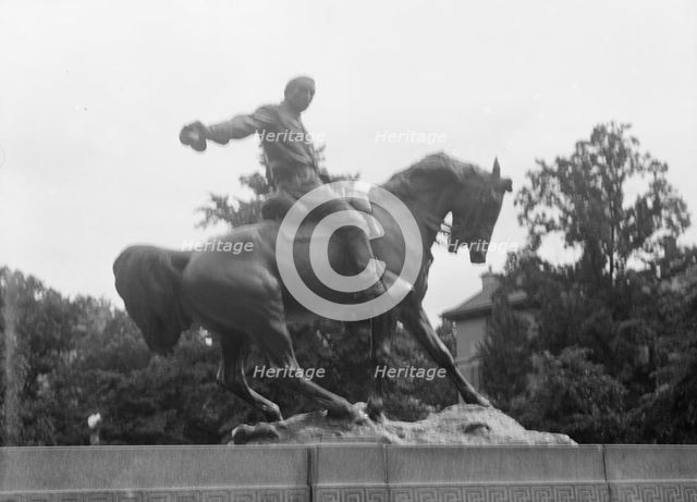 Philip Henry Sheridan - Equestrian statues in Washington, D.C., between 1911 and 1942. Creator: Arnold Genthe.