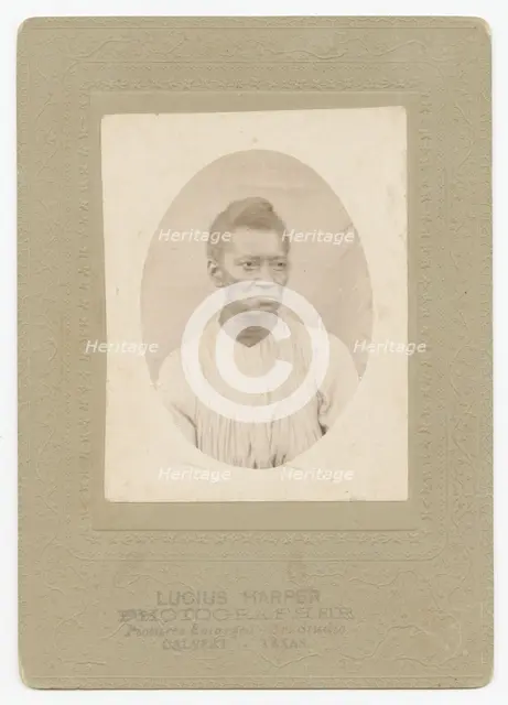 Photograph of a woman, ca. 1910. Creator: Lucius Harper.