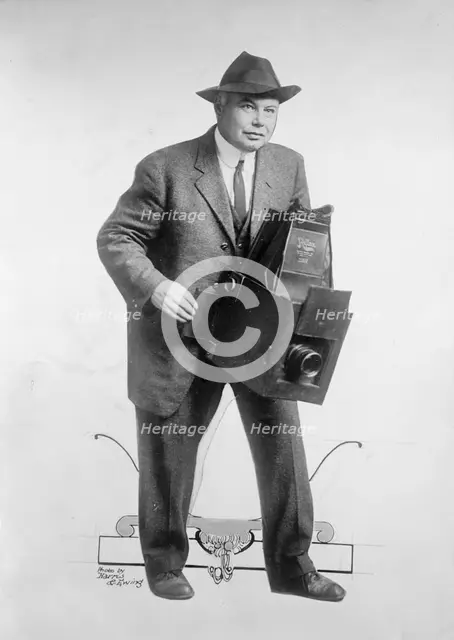Photographer with Large Format Camera, 1914. Creator: Harris & Ewing.