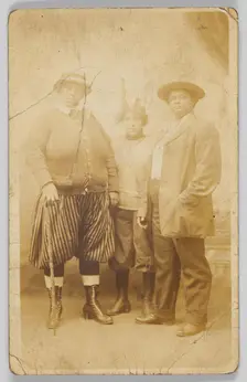 Photographic postcard of three unidentified women, 1904-1918. Creator: Unknown
