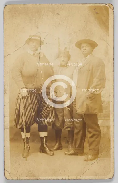 Photographic postcard of three unidentified women, 1904-1918. Creator: Unknown.